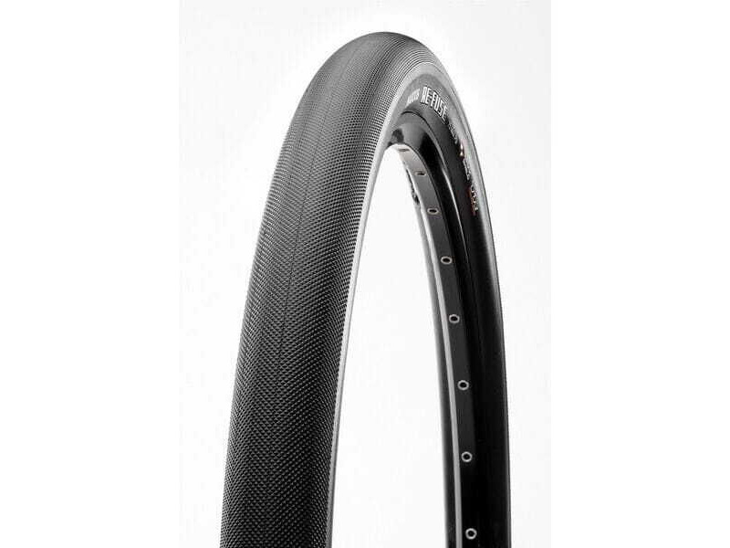 Maxxis Re-Fuse 650 X 47B 60 TPI Dual Compound Maxx Shield / TR Tyre click to zoom image
